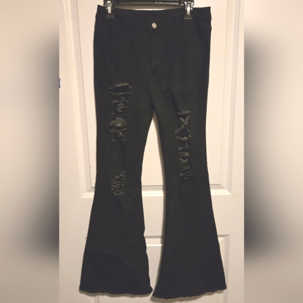SHEIN Black Flare Jeans